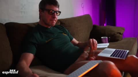 Snapshot of sexespresso chatting on 12/28/24, 10:55 Thank you for Birthday Wishes online show from 12/28/24, 10:55