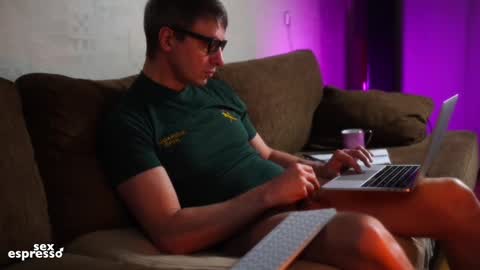 Snapshot of sexespresso chatting on 12/29/24, 10:03 Thank you for Birthday Wishes online show from 12/29/24, 10:03