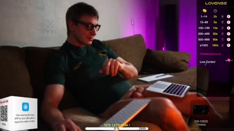 Snapshot of sexespresso chatting on 12/31/24, 03:42 Thank you for Birthday Wishes online show from 12/31/24, 03:42