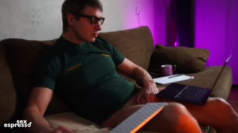 Snapshot of sexespresso chatting on 01/17/25, 04:04 Thank you for Birthday Wishes online show from 01/17/25, 04:04