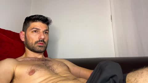 Snapshot of sexfriendch chatting on 12/20/24, 02:30 Lucenzo online show from 12/20/24, 02:30