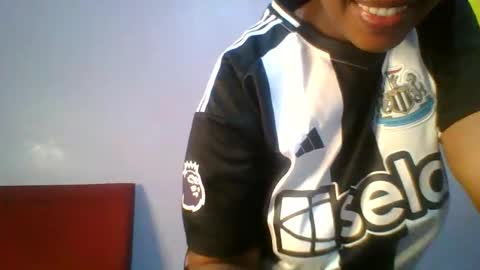 Maggie online show from 09/23/25, 04:10