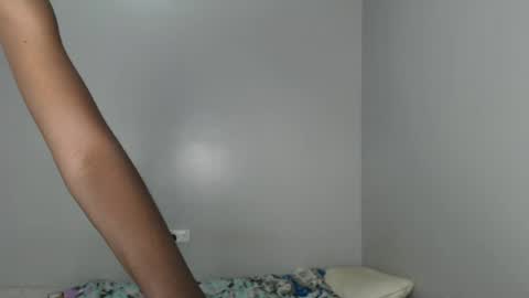 petite baby online show from 06/14/26, 01:03