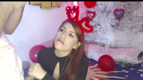 Snapshot of sexincompany chatting on 02/15/25, 05:09 monserat y thony online show from 02/15/25, 05:09