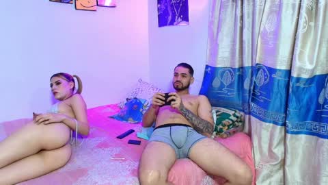 monserat y thony online show from 04/09/26, 06:13