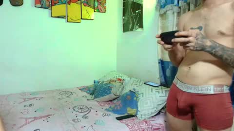 monserat y thony online show from 04/15/26, 05:47