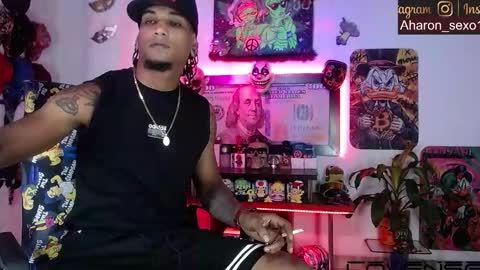 Snapshot of sexo_aharon chatting on 02/09/26, 02:37 Aharon ravelo online show from 02/09/26, 02:37