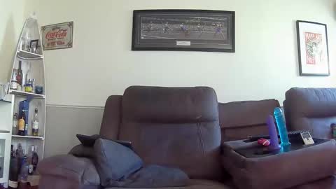 Ellie online show from 01/19/26, 06:28