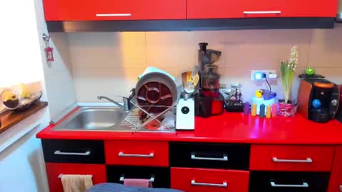 sexqueen1111 online show from 02/11/25, 08:52