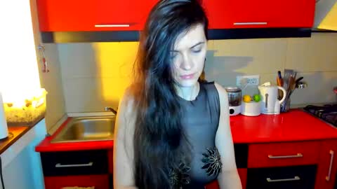 sexqueen1111 online show from 11/26/25, 02:01