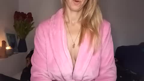 Verona online show from 02/27/26, 07:30