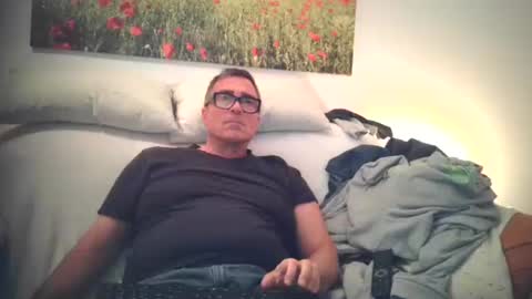 Snapshot of sexurbation chatting on 12/16/24, 10:24 Sexurbation online show from 12/16/24, 10:24