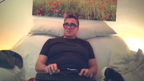 Sexurbation online show from 12/24/24, 11:11