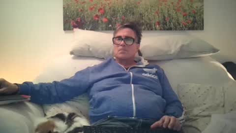 Snapshot of sexurbation chatting on 01/20/25, 08:29 Sexurbation online show from 01/20/25, 08:29