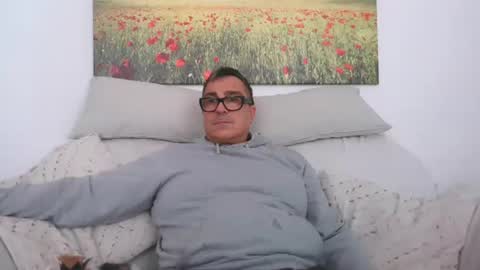 Snapshot of sexurbation chatting on 02/23/25, 12:27 Sexurbation online show from 02/23/25, 12:27