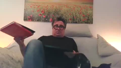 Snapshot of sexurbation chatting on 11/08/25, 03:45 Sexurbation online show from 11/08/25, 03:45