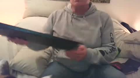 Snapshot of sexurbation chatting on 12/18/25, 06:25 Sexurbation online show from 12/18/25, 06:25