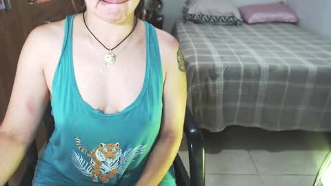 CHIARA   online show from 04/14/26, 08:37