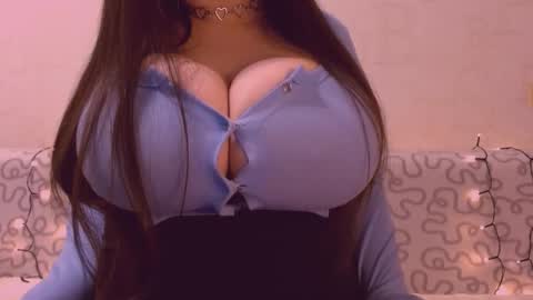 Julia online show from 12/22/25, 05:04