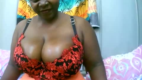sexxi_ebony online show from 12/22/25, 02:14
