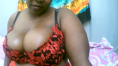 sexxi_ebony online show from 02/08/26, 01:25