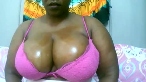 sexxi_ebony online show from 02/13/26, 03:57
