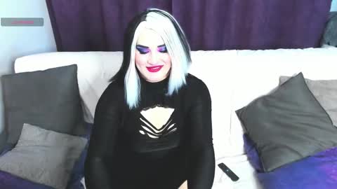 sexxx_queen online show from 03/06/26, 02:13