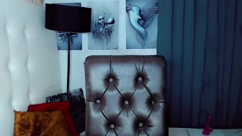 sexxxy_caroline online show from 01/18/25, 11:32