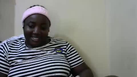 sexxy_bree online show from 02/13/25, 08:55