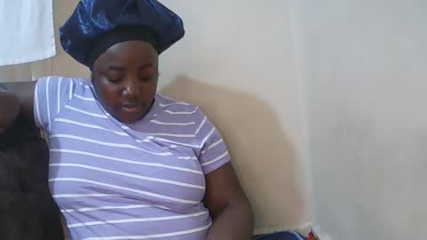 sexxy_bree online show from 09/28/25, 08:03