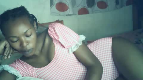 sexxy_curvy23 online show from 01/14/26, 04:29