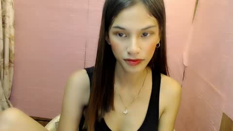 Snapshot of sexxy_dahlia chatting on 06/15/26, 05:31 Dahlia online show from 06/15/26, 05:31