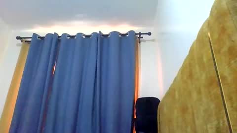 skylar online show from 06/10/26, 08:46