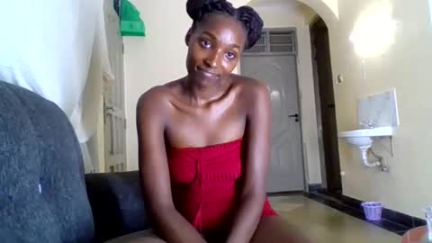 sexxy_liney online show from 02/14/25, 02:39