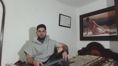 sexxy man online show from 12/24/24, 11:00