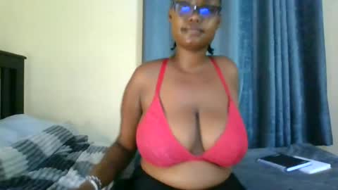 Snapshot of sexxy_mish chatting on 07/06/26, 04:53 sexxy_mish online show from 07/06/26, 04:53