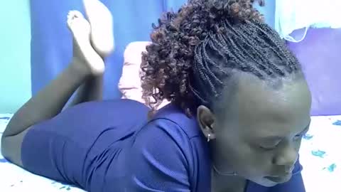 African Queen online show from 03/28/26, 01:00