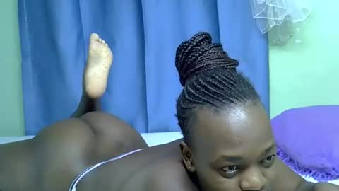 African Queen online show from 05/19/26, 03:40
