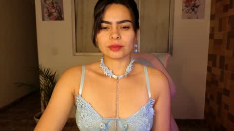  Angie   online show from 01/15/25, 11:00
