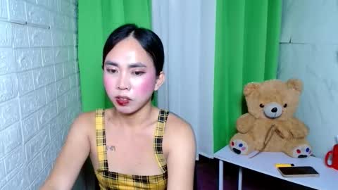 Jessica online show from 10/22/25, 09:36