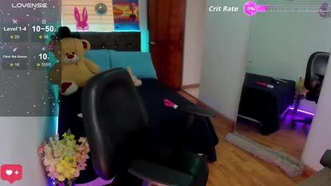 LUXURY online show from 03/16/26, 02:43