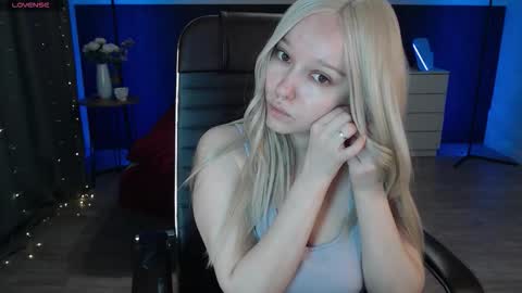 Snapshot of sexy_alexxia chatting on 11/21/25, 10:36 Alexia online show from 11/21/25, 10:36