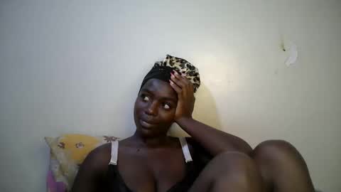 sexy_alia1 online show from 02/14/26, 02:58