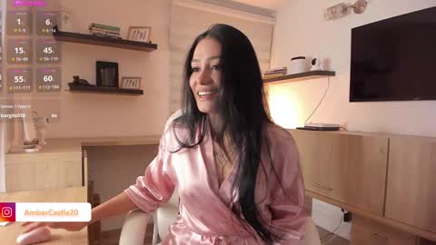 Snapshot of sexy_amber_ chatting on 12/18/24, 02:32 sexy_amber_ online show from 12/18/24, 02:32