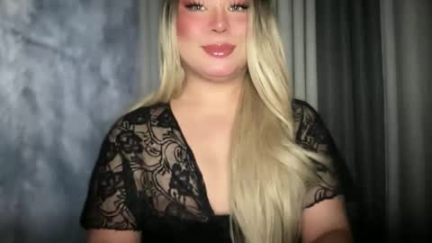 Snapshot of sexy_and_iknewit chatting on 02/20/26, 01:24 BREANNA online show from 02/20/26, 01:24