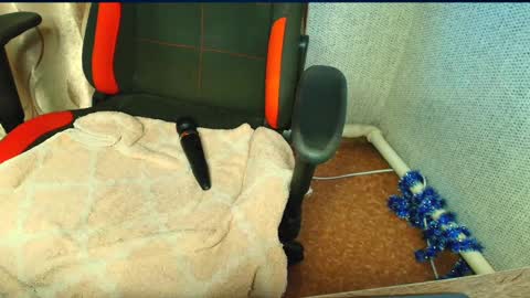 Jessica  Face only in pvt or in snapchat Dont ask more.... online show from 02/14/25, 01:40