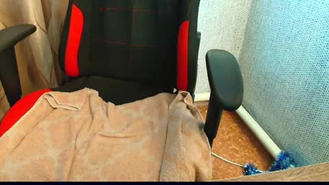 Jessica  Face only in pvt or in snapchat Dont ask more.... online show from 03/06/25, 01:14