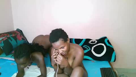 sexy_avril1 online show from 02/28/25, 07:26