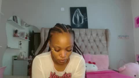 sexy_babydoll22 online show from 04/23/26, 08:35