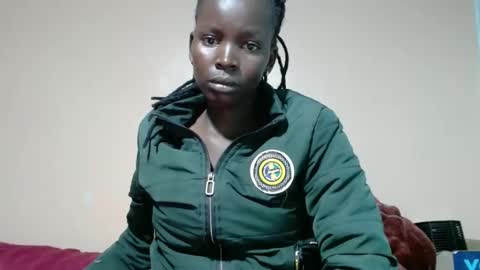 Snapshot of sexy_batush04 chatting on 02/22/26, 01:53 sexy_batush04 online show from 02/22/26, 01:53